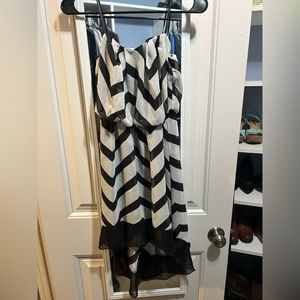 Formal short dress. Size small!